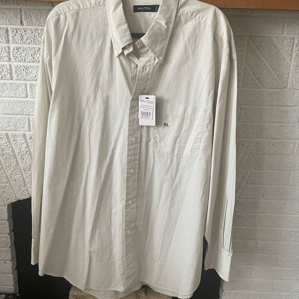 Men’s Nautical button up dress shirt. Light tan CL